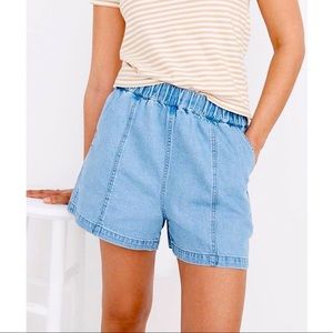 Madewell pull on denim shorts